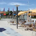 Üdülőközpont Floreal